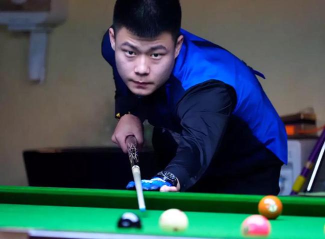 而盖帽则显 而盖帽则显